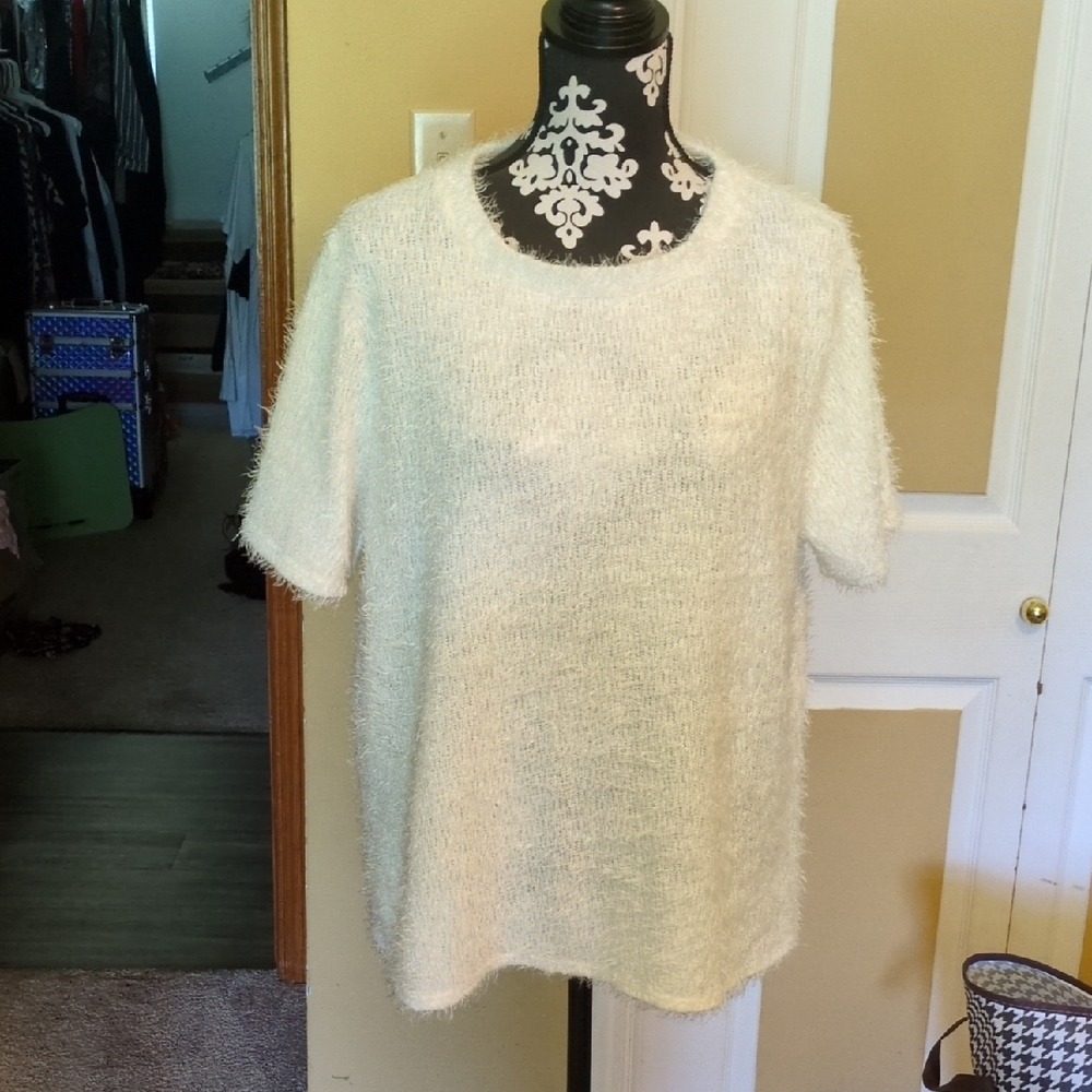 Elegant White Women's Blouse